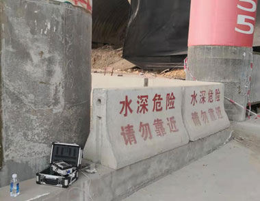 G107线郑州境小刘桥水毁修复工程老桥爆破拆除工程爆破振动监测